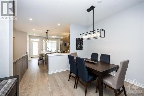 60 Kayenta Street, Ottawa, ON - Indoor Photo Showing Dining Room