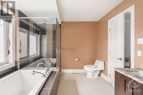 960 Elsett Drive, Ottawa, ON - Indoor Photo Showing Bathroom