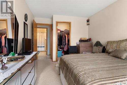 111 6 Lorne Place, Regina, SK - Indoor Photo Showing Bedroom