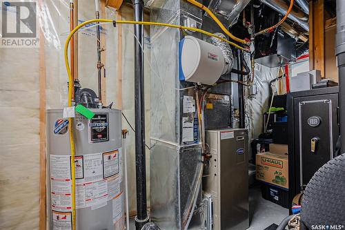 306 Maguire Court, Saskatoon, SK - Indoor Photo Showing Basement