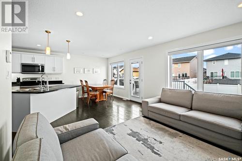 5109 Aerial Crescent, Regina, SK - Indoor Photo Showing Living Room