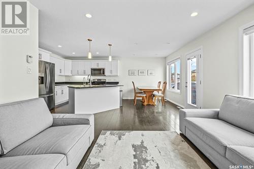 5109 Aerial Crescent, Regina, SK - Indoor Photo Showing Living Room