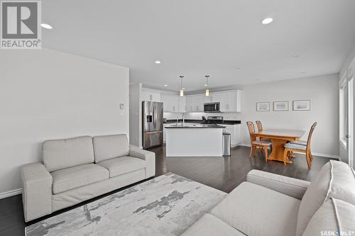 5109 Aerial Crescent, Regina, SK - Indoor Photo Showing Living Room