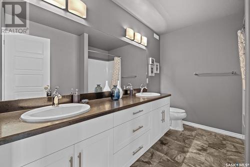 5109 Aerial Crescent, Regina, SK - Indoor Photo Showing Bathroom