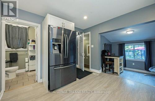 15 Balaclava Street, St. Thomas, ON - Indoor