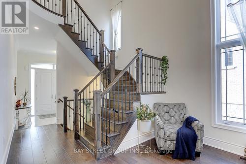 16 Drizzel Crescent, Richmond Hill, ON - Indoor Photo Showing Other Room