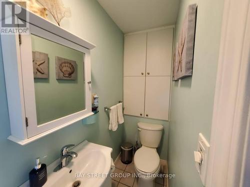 141 Elm Street, Collingwood, ON - Indoor Photo Showing Bathroom