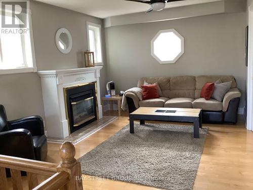 141 Elm Street, Collingwood, ON - Indoor Photo Showing Living Room With Fireplace