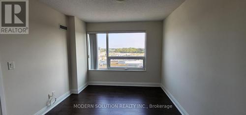 718 - 8200 Birchmount Road, Markham, ON - Indoor Photo Showing Other Room