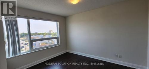 718 - 8200 Birchmount Road, Markham, ON - Indoor Photo Showing Other Room