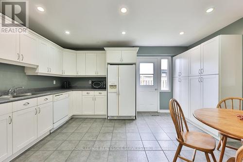 114 Orsett Street, Oakville, ON - Indoor Photo Showing Kitchen With Double Sink