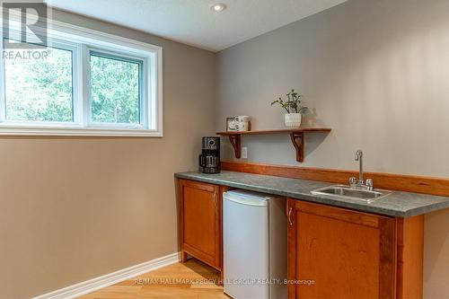 2320 7Th Line, Innisfil, ON - Indoor