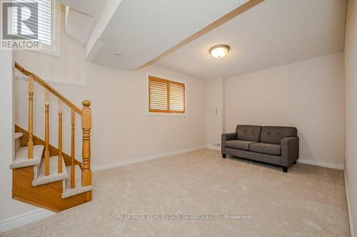 2225 Hummingbird Way, Oakville, ON - Indoor Photo Showing Other Room