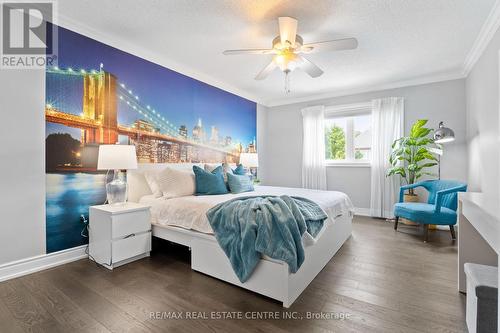 19 Mcnally Street, Halton Hills, ON - Indoor Photo Showing Bedroom