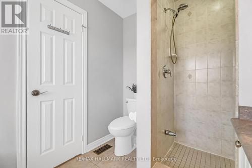 132 Vittorio De Luca Drive, Vaughan, ON - Indoor Photo Showing Bathroom