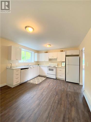 155 Stanley Street, Sudbury, ON - Indoor Photo Showing Kitchen