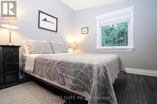 669 Fire 1 Route, Smith-Ennismore-Lakefield, ON - Indoor Photo Showing Bedroom