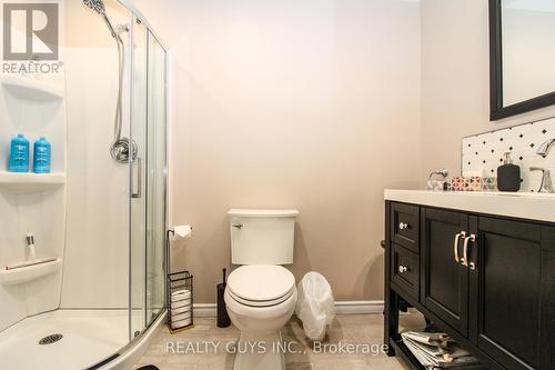 669 Fire 1 Route, Smith-Ennismore-Lakefield, ON - Indoor Photo Showing Bathroom