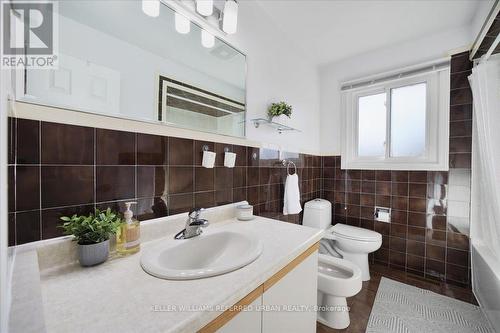 57 Hounslow Avenue, Toronto, ON - Indoor Photo Showing Bathroom