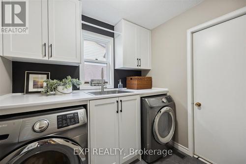 441 Prestwick Drive, Oshawa, ON - Indoor Photo Showing Laundry Room