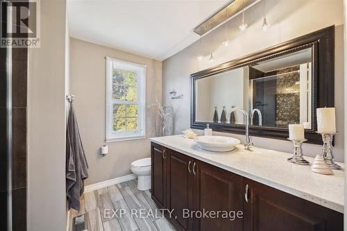 441 Prestwick Drive, Oshawa, ON - Indoor Photo Showing Bathroom