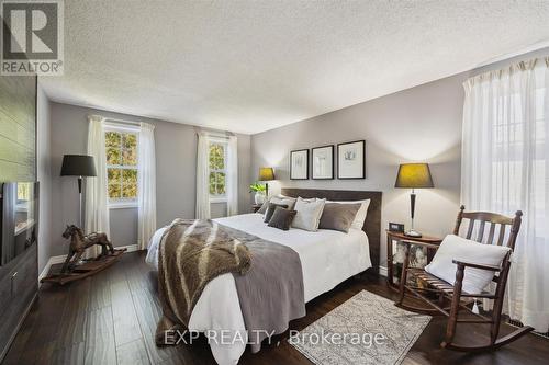 441 Prestwick Drive, Oshawa, ON - Indoor Photo Showing Bedroom