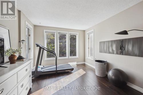 441 Prestwick Drive, Oshawa, ON - Indoor