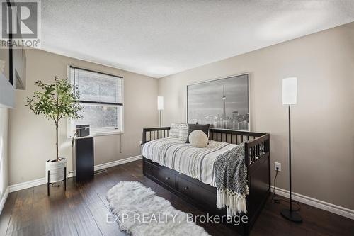 441 Prestwick Drive, Oshawa, ON - Indoor Photo Showing Bedroom