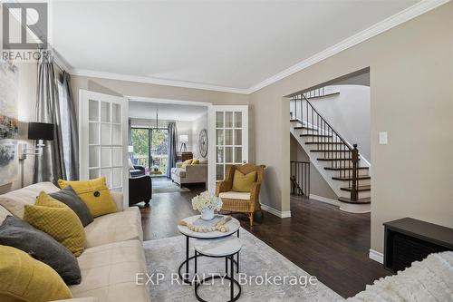 441 Prestwick Drive, Oshawa, ON - Indoor Photo Showing Living Room