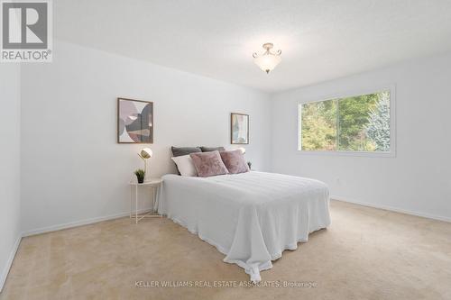 18 Terry Court, Halton Hills, ON - Indoor Photo Showing Bedroom