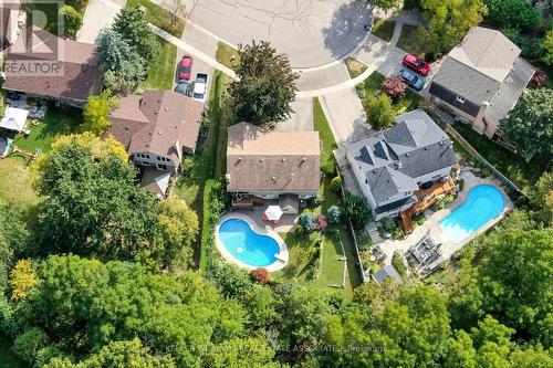 18 Terry Court, Halton Hills, ON - Outdoor With In Ground Pool With View