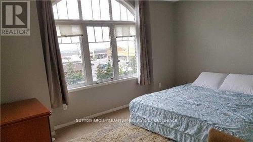 8 - 5725 Tenth Line, Mississauga, ON - Indoor Photo Showing Bedroom