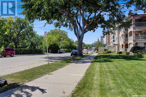 103 250 Athabasca Street E, Moose Jaw, SK - Outdoor With Balcony