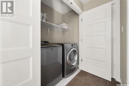 4972 Cornell Gate, Regina, SK - Indoor Photo Showing Laundry Room