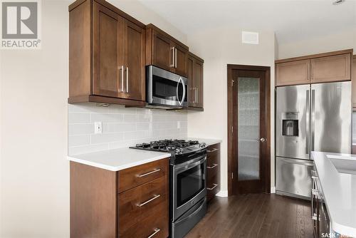 4972 Cornell Gate, Regina, SK - Indoor Photo Showing Kitchen With Stainless Steel Kitchen With Upgraded Kitchen