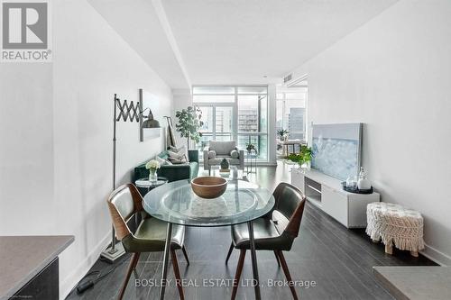 1705 - 1171 Queen Street W, Toronto, ON - Indoor Photo Showing Dining Room