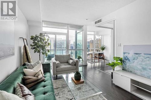 1705 - 1171 Queen Street W, Toronto, ON - Indoor Photo Showing Living Room