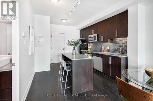 1705 - 1171 Queen Street W, Toronto, ON - Indoor Photo Showing Kitchen With Upgraded Kitchen