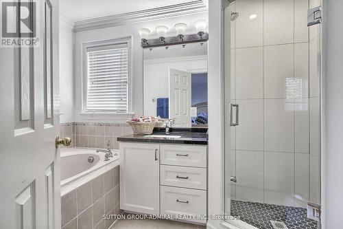 50 Guery Crescent, Vaughan, ON - Indoor Photo Showing Bathroom