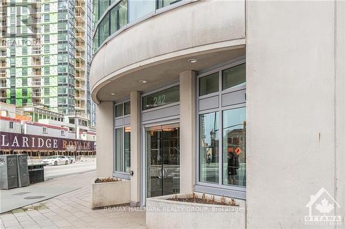 2307 - 242 Rideau Street, Ottawa, ON - Outdoor