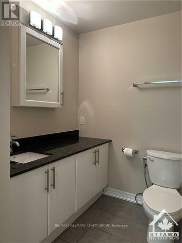 2307 - 242 Rideau Street, Ottawa, ON - Indoor Photo Showing Bathroom