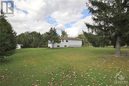 561 River Road, Braeside, ON - Outdoor