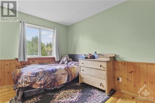 561 River Road, Mcnab/Braeside, ON - Indoor Photo Showing Bedroom