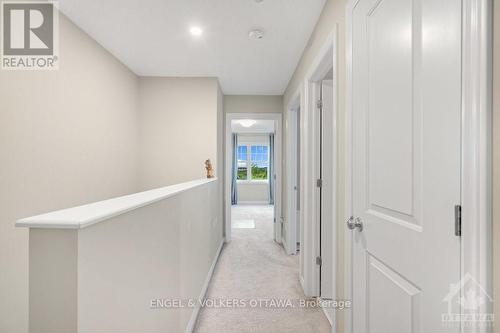 647 Trigoria Crescent, Ottawa, ON - Indoor Photo Showing Other Room