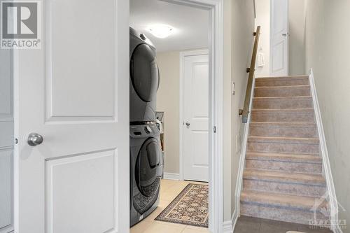 647 Trigoria Crescent, Ottawa, ON - Indoor Photo Showing Laundry Room