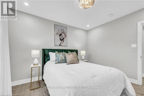 Upper - 541 East 16Th Street, Hamilton, ON - Indoor Photo Showing Bedroom