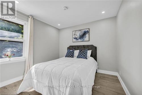 Upper - 541 East 16Th Street, Hamilton, ON - Indoor Photo Showing Bedroom