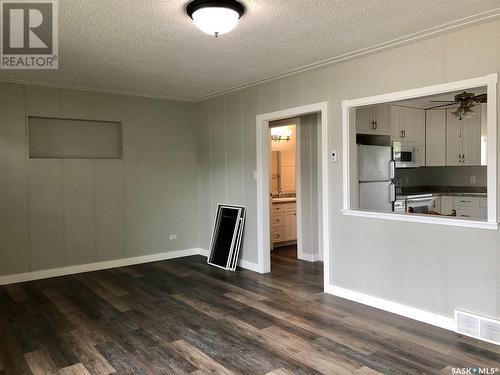 616 8Th Avenue W, Nipawin, SK - Indoor