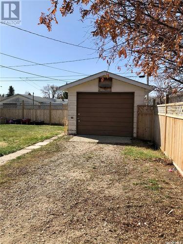 616 8Th Avenue W, Nipawin, SK - Outdoor