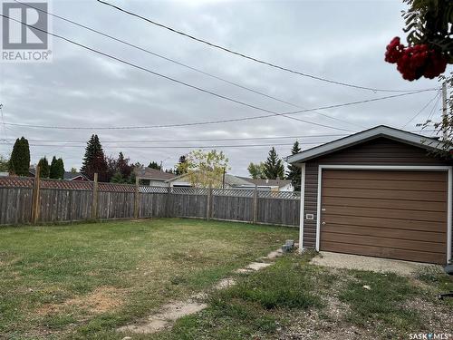 616 8Th Avenue W, Nipawin, SK - Outdoor